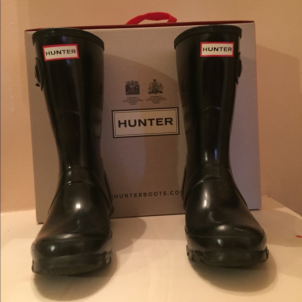 Short black Hunter Rain Boots. Barely wore them.
